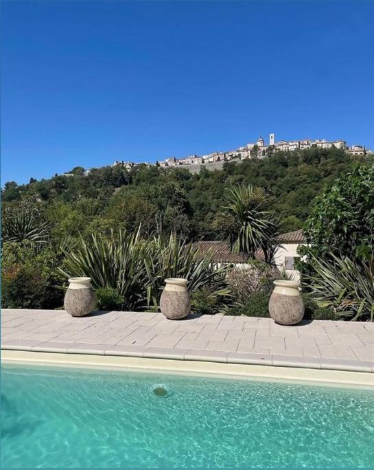 Bastide Nomade - Guest House Saint-Paul-de-Vence Eksteriør billede
